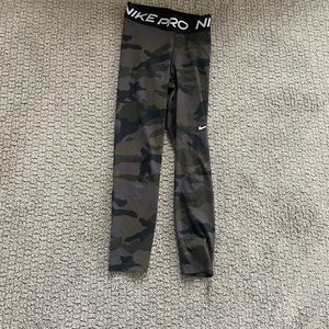 Nike pro leggings